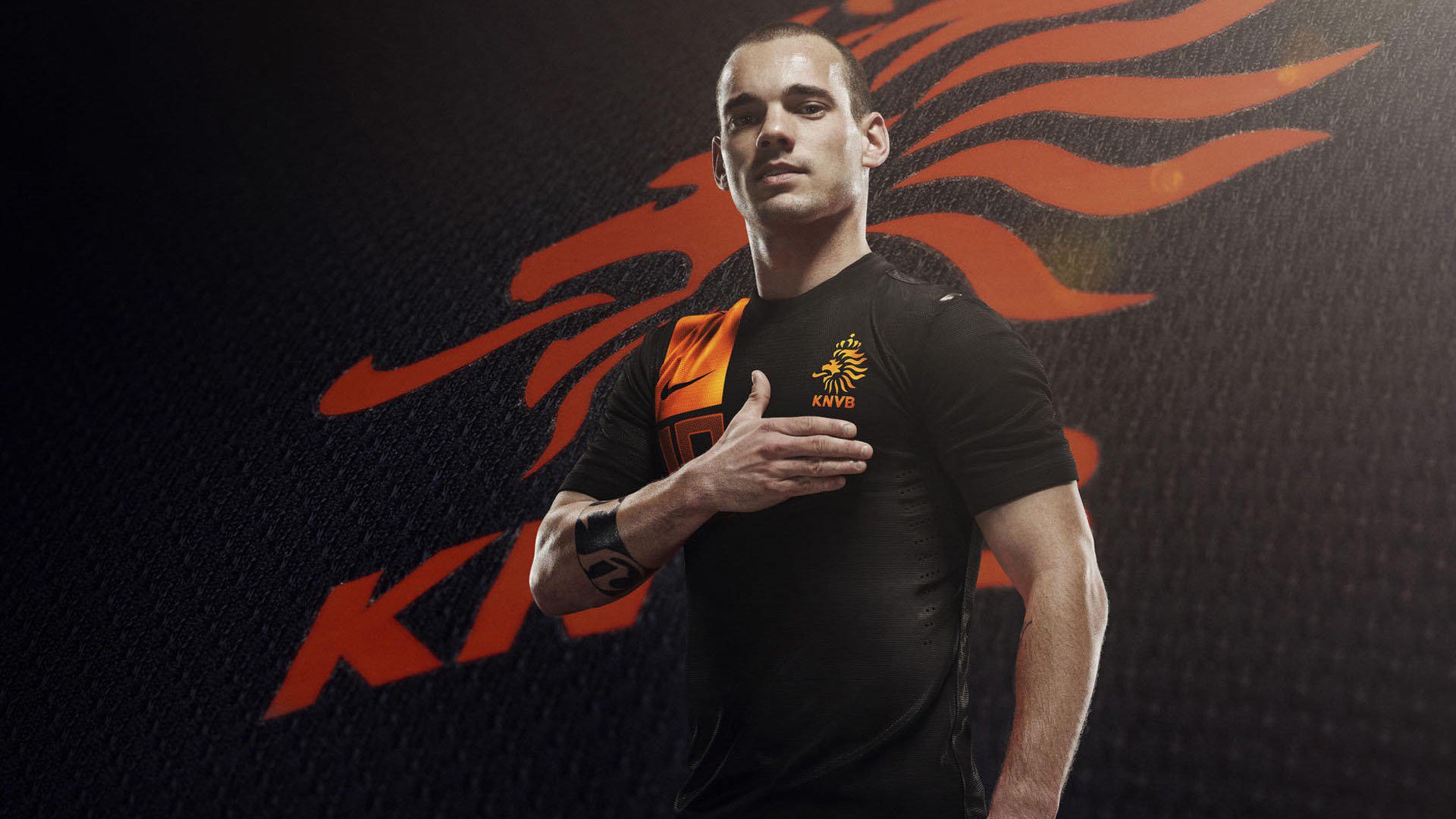 快船击败雷霆，常规赛巅峰对决中乔治连续抢断建功，快船乔治打什么位置