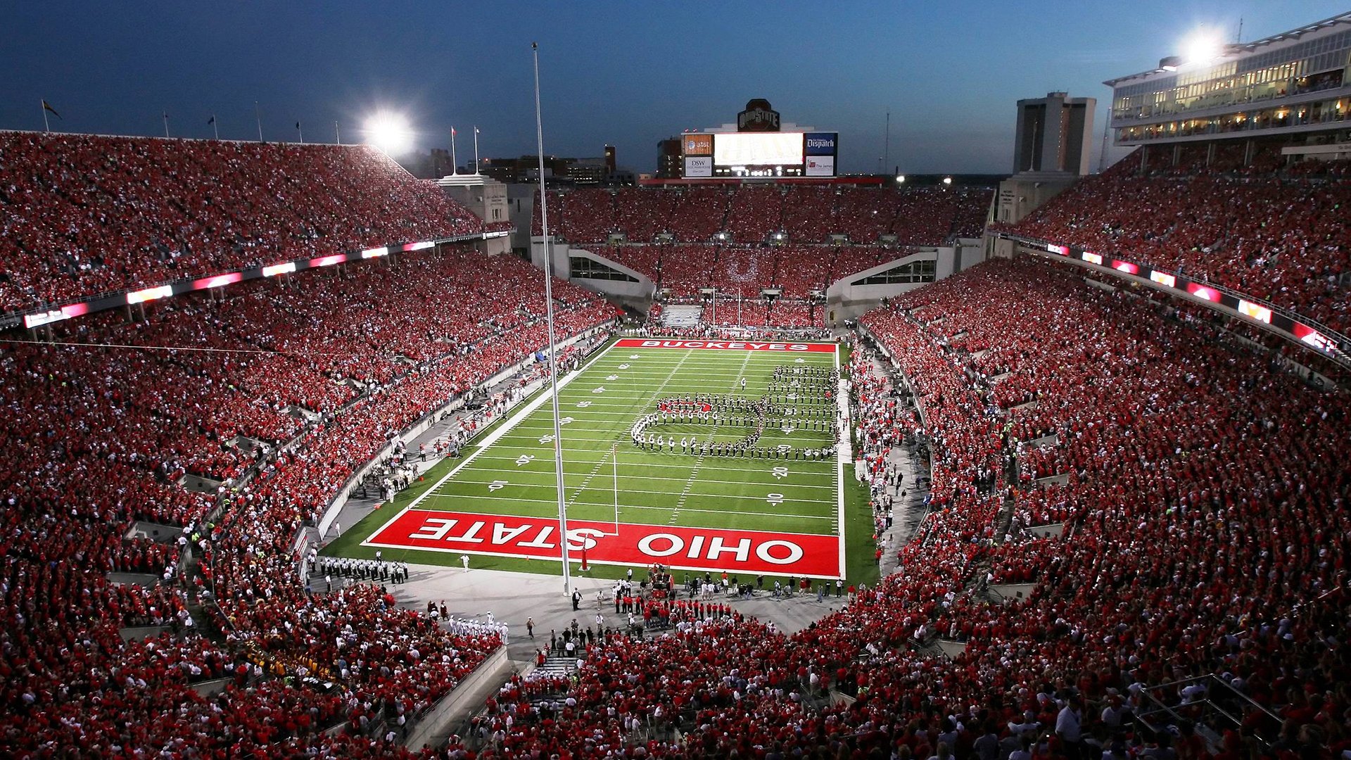 AIYOUXI.COM-【现场互动】观众投票支持最精彩的击球瞬间，比赛现场投票